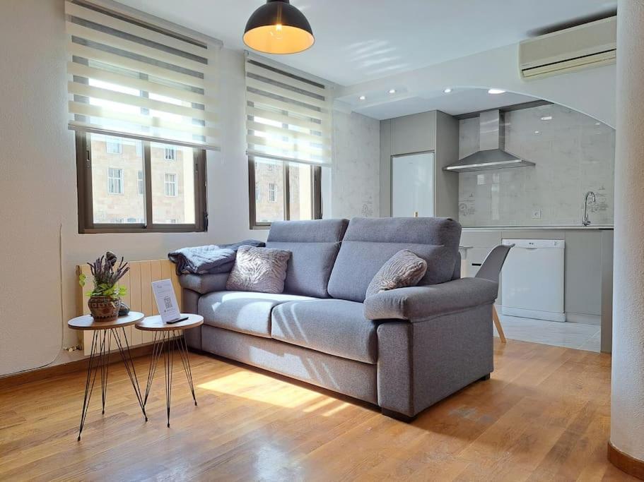 Casa Angel Ayuntamiento Centro Apartment โลโกรโญ ภายนอก รูปภาพ