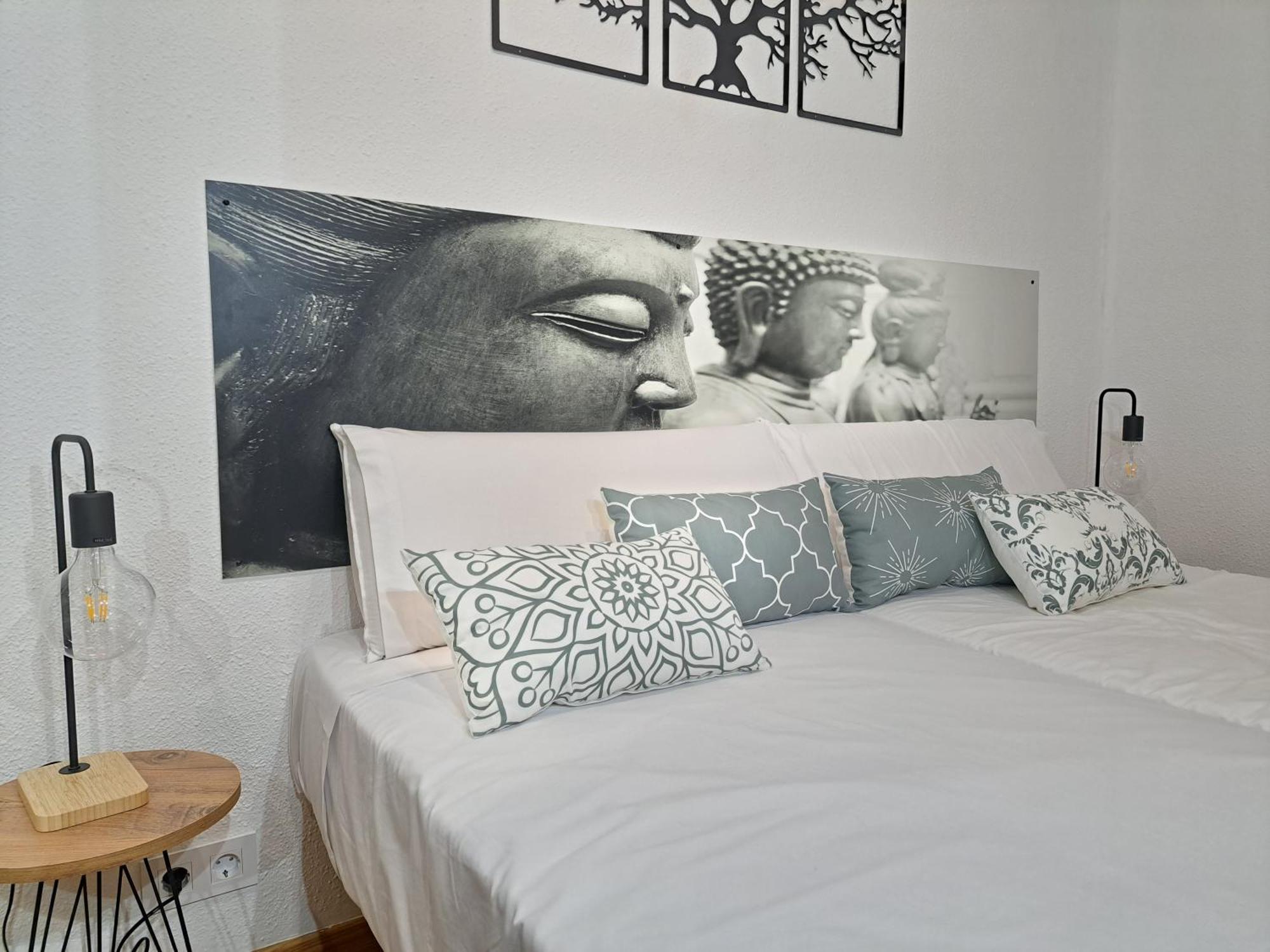 Casa Angel Ayuntamiento Centro Apartment โลโกรโญ ภายนอก รูปภาพ